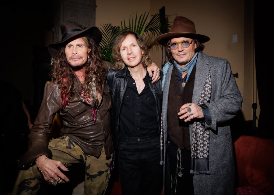 Stephen Tyler Beck Johnny Depp Hot Pics.jpg