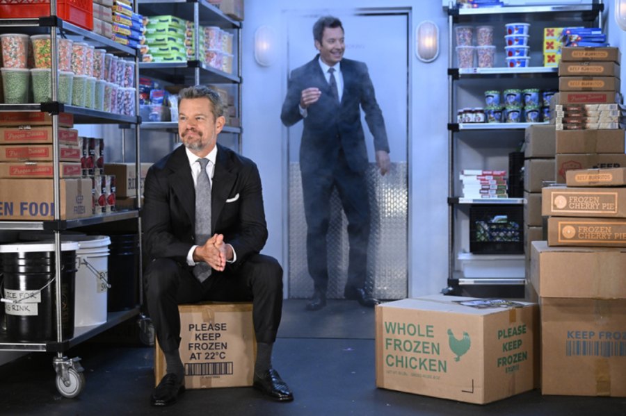 Matt Damon Jimmy Fallon Freezer Secrets Hot Pics.jpg